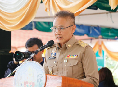 ลงพื้นที่ตรวจเยี่ยมและติดตามการดำเนินงานของศูนย์เรียนรู้การปลูกส้มโอทับทิมสยามบ้านแสงวิมานตำบลคลองน้อย อำเภอปากพนัง จังหวัดนครศรีธรรมราช โดยนายชวกิจจ์ สุวรรณคีรี รองผู้ว่าราชการจังหวัดนครศรีธรรมราช กล่าวต้อนรับพร้อมนายวิศิษฐ์ ศรีสุวรรณ์ อธิบดีกรมส่งเสริม ... พารามิเตอร์รูปภาพ 59